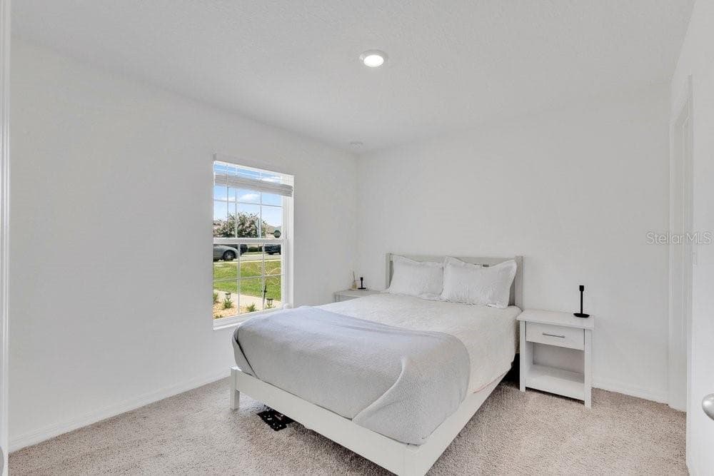 392 KENSINGTON VIEW DRIVE — photo 15 of 25