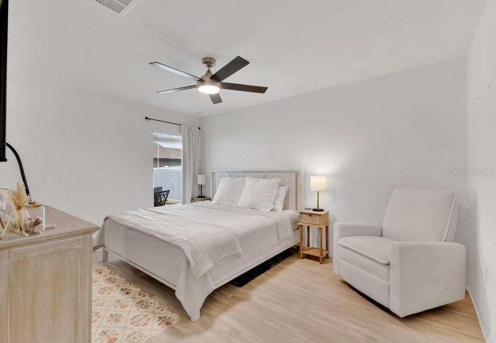 392 KENSINGTON VIEW DRIVE — photo 11 of 25