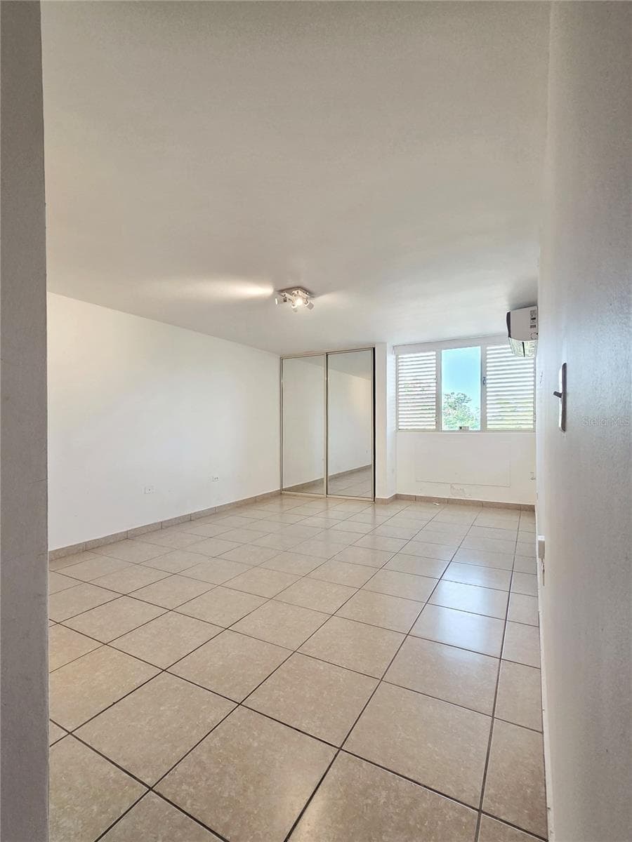 2 CONDOMINIO EL MARIA — photo 9 of 17