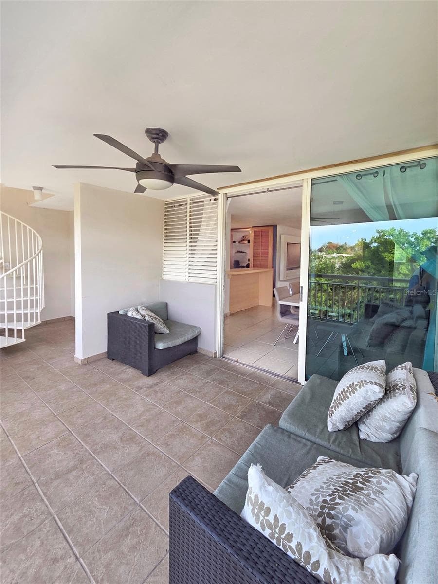 2 CONDOMINIO EL MARIA — photo 15 of 17