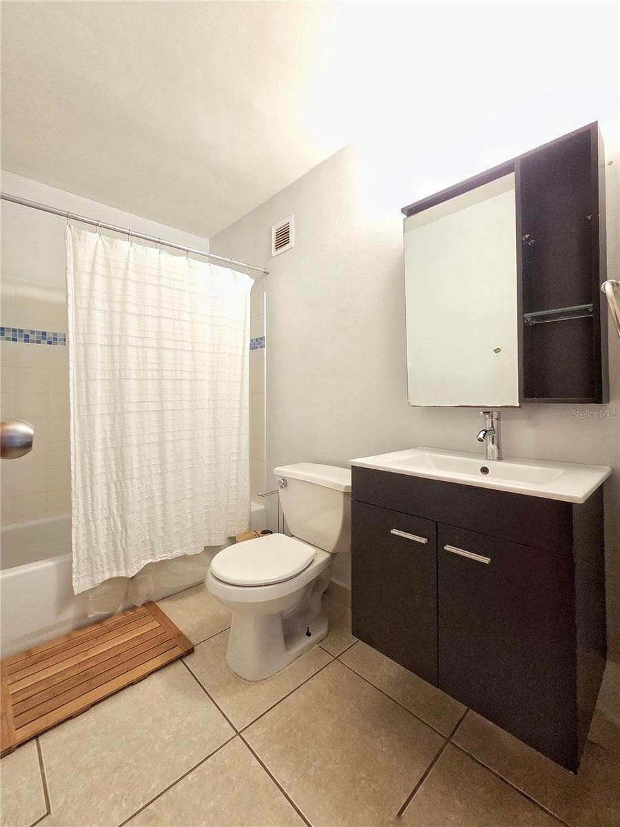 2 CONDOMINIO EL MARIA — photo 11 of 17