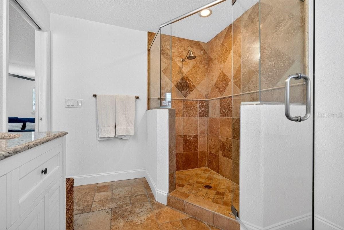 4717 ATLANTIC AVENUE — photo 32 of 61