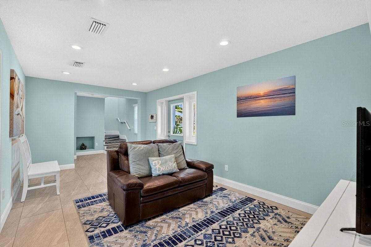 4717 ATLANTIC AVENUE — photo 46 of 61