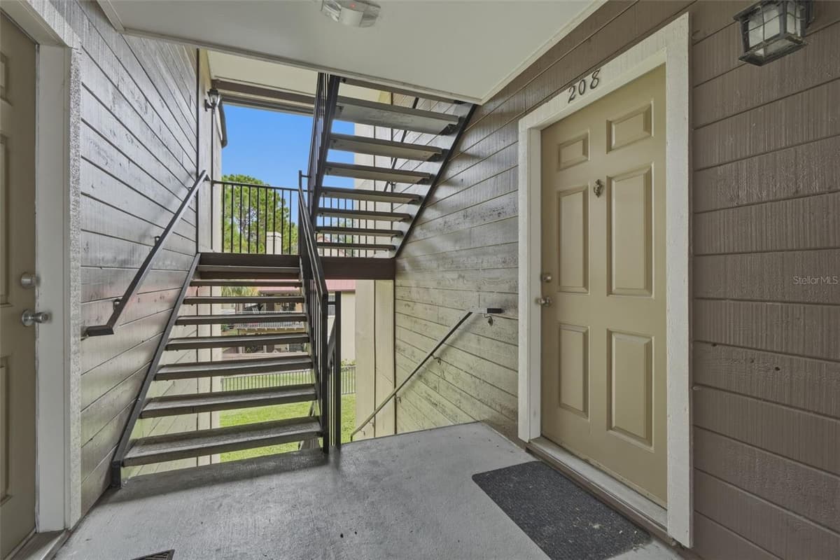 249 AFTON SQUARE — photo 1 of 34