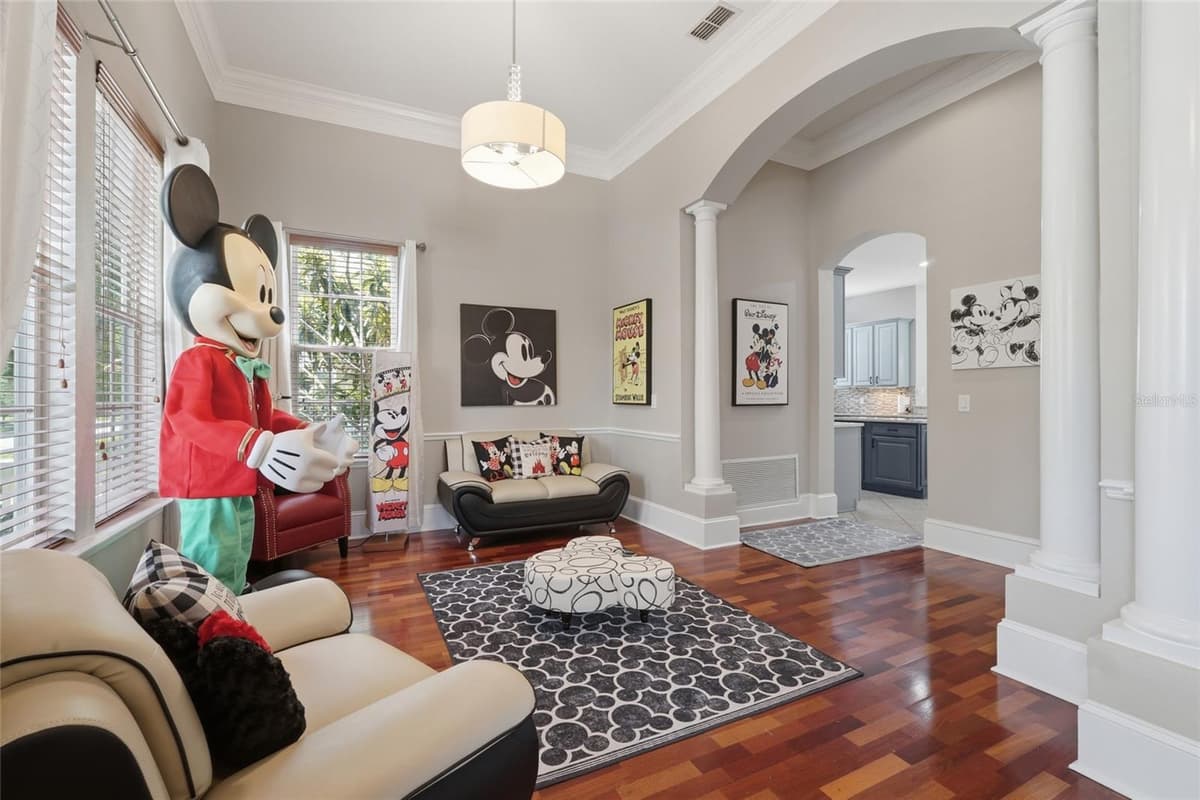 1018 WILD ELM STREET — photo 10 of 65
