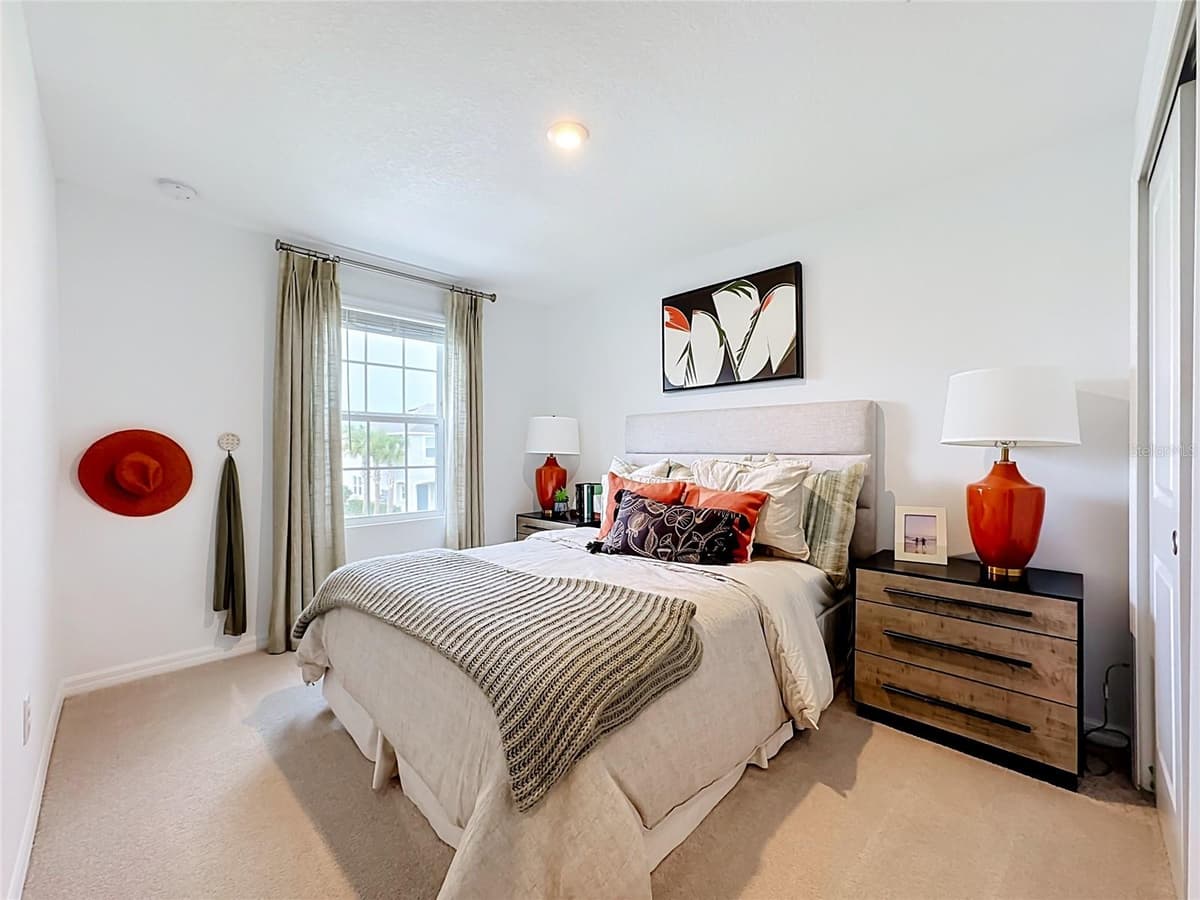 8429 LUNAR SKYE ST — photo 36 of 39