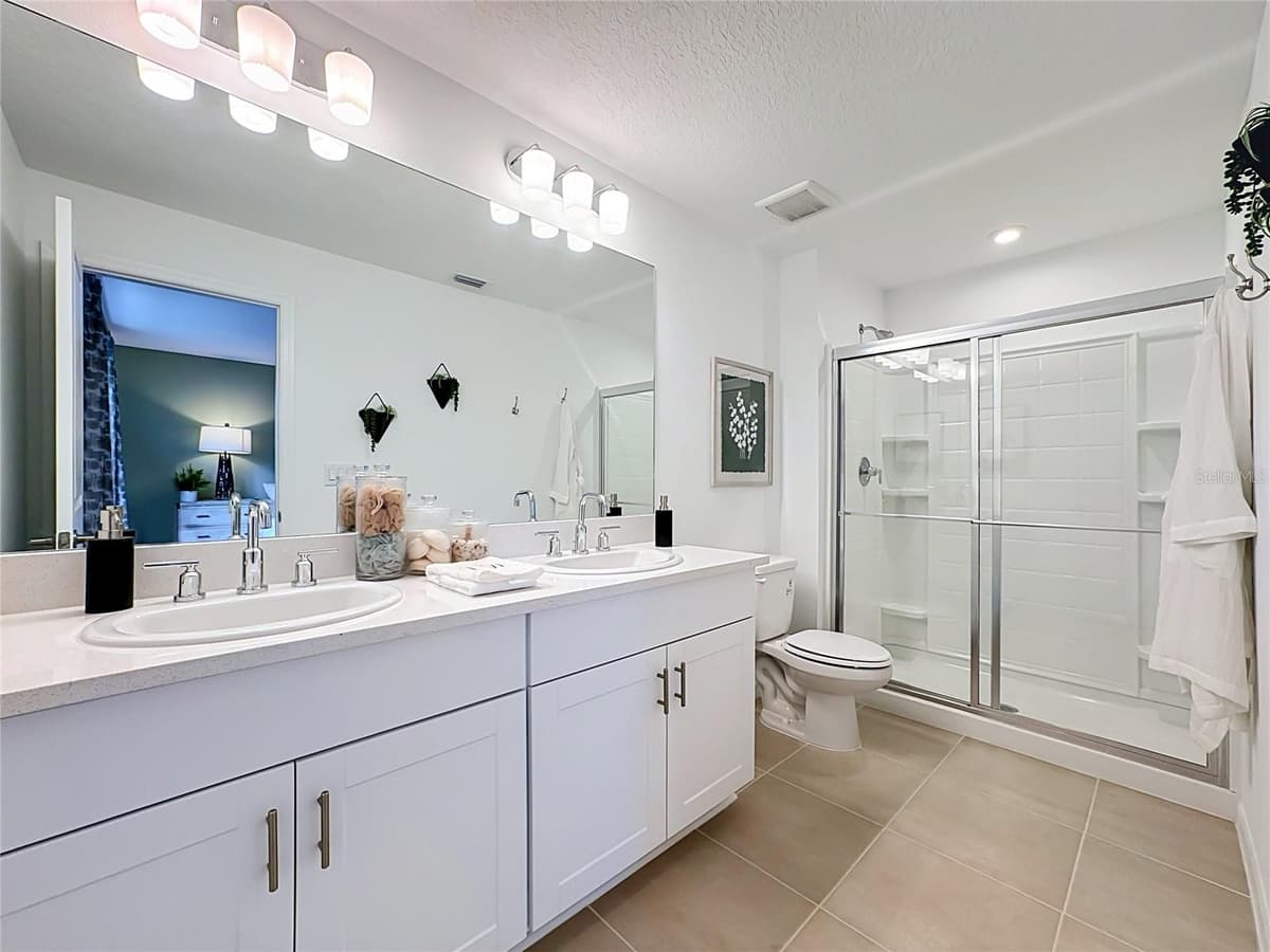 8429 LUNAR SKYE ST — photo 30 of 39