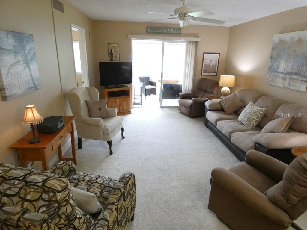 4801 AIRPORT ROAD — photo 3 of 28