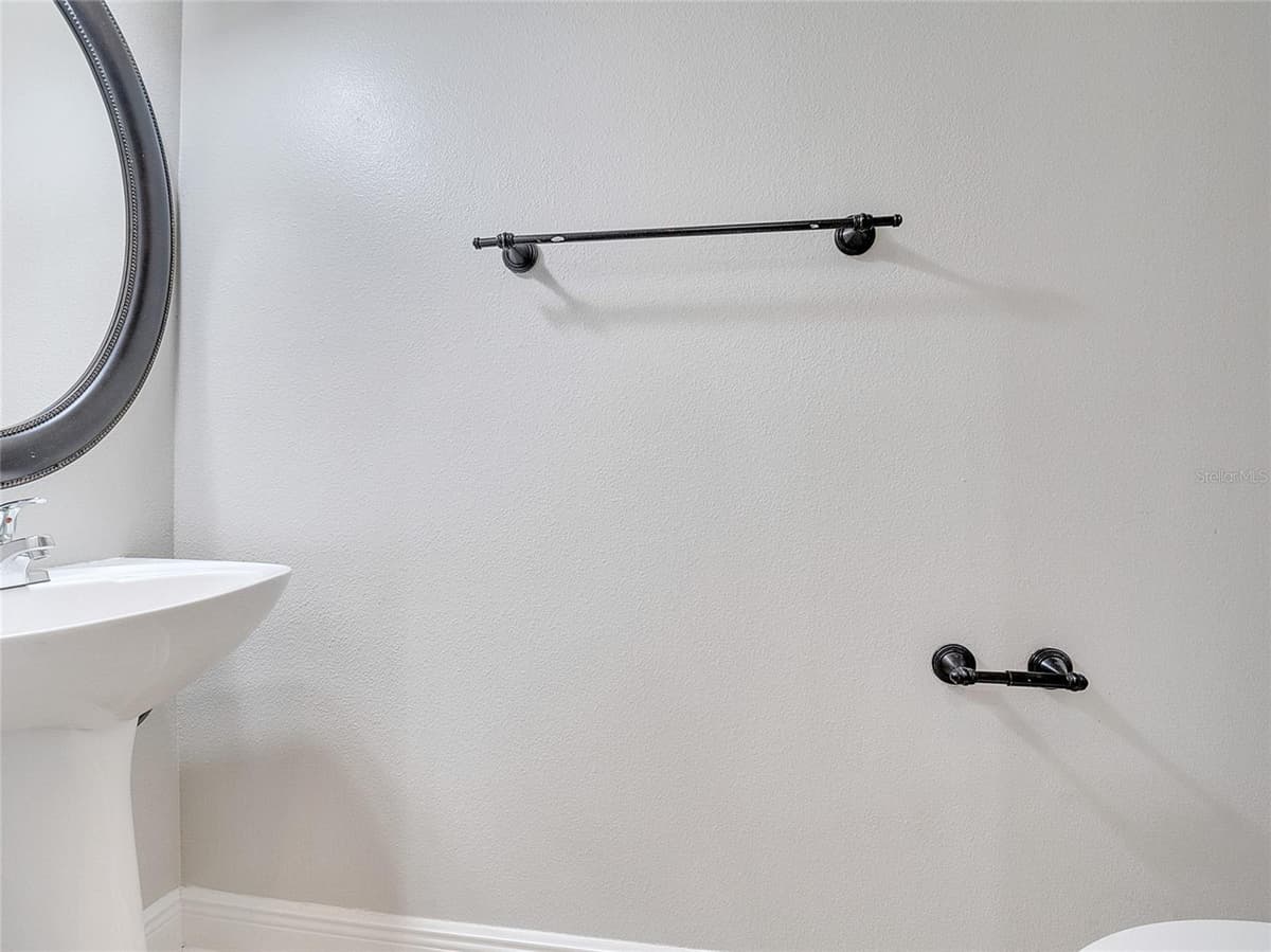 6607 EARTHGOLD DRIVE — photo 27 of 64