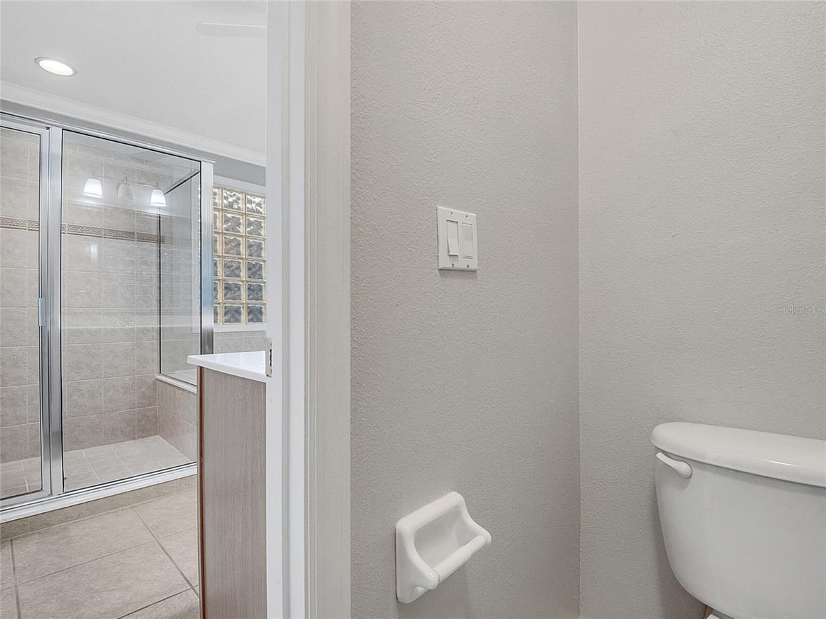 6607 EARTHGOLD DRIVE — photo 37 of 64
