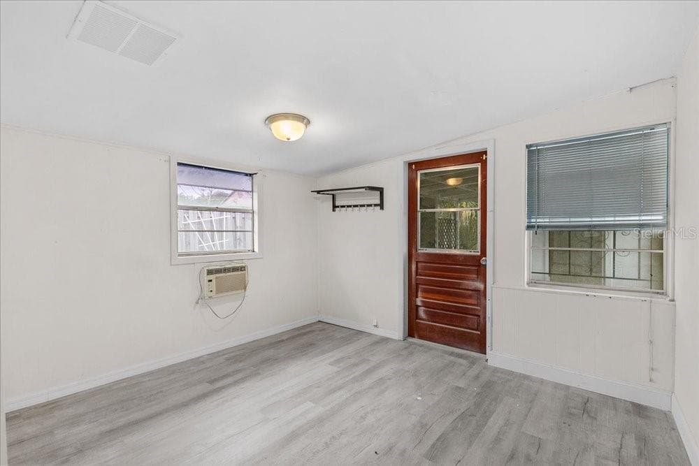 2256 SMATHER CIRCLE — photo 17 of 25