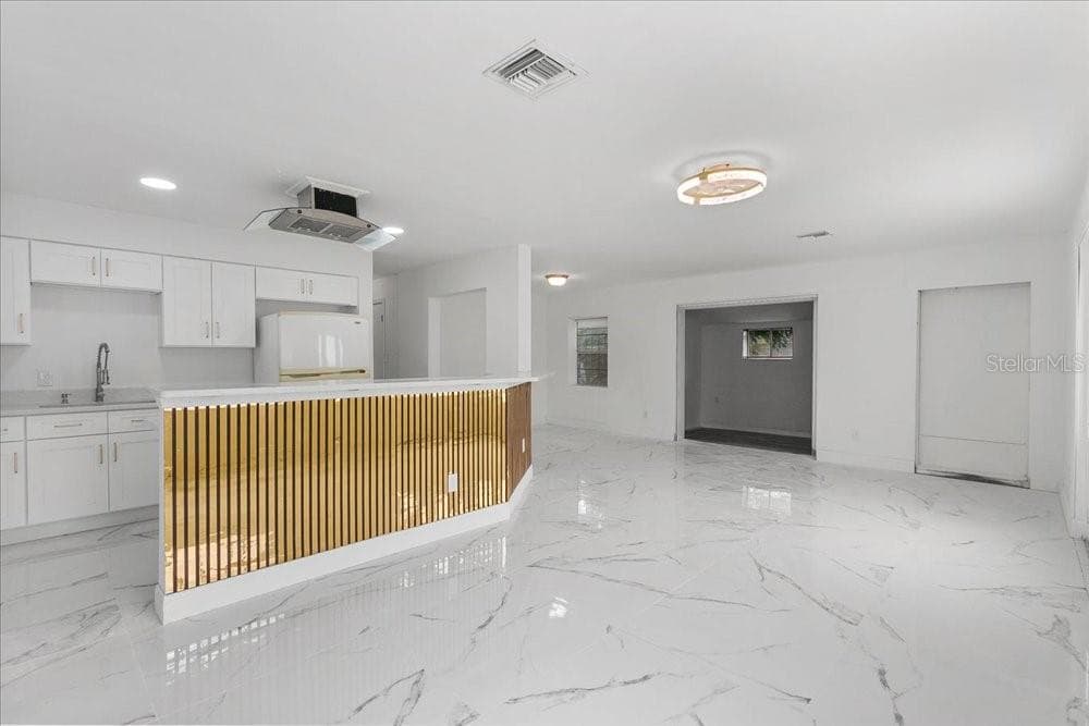 2256 SMATHER CIRCLE — photo 6 of 25