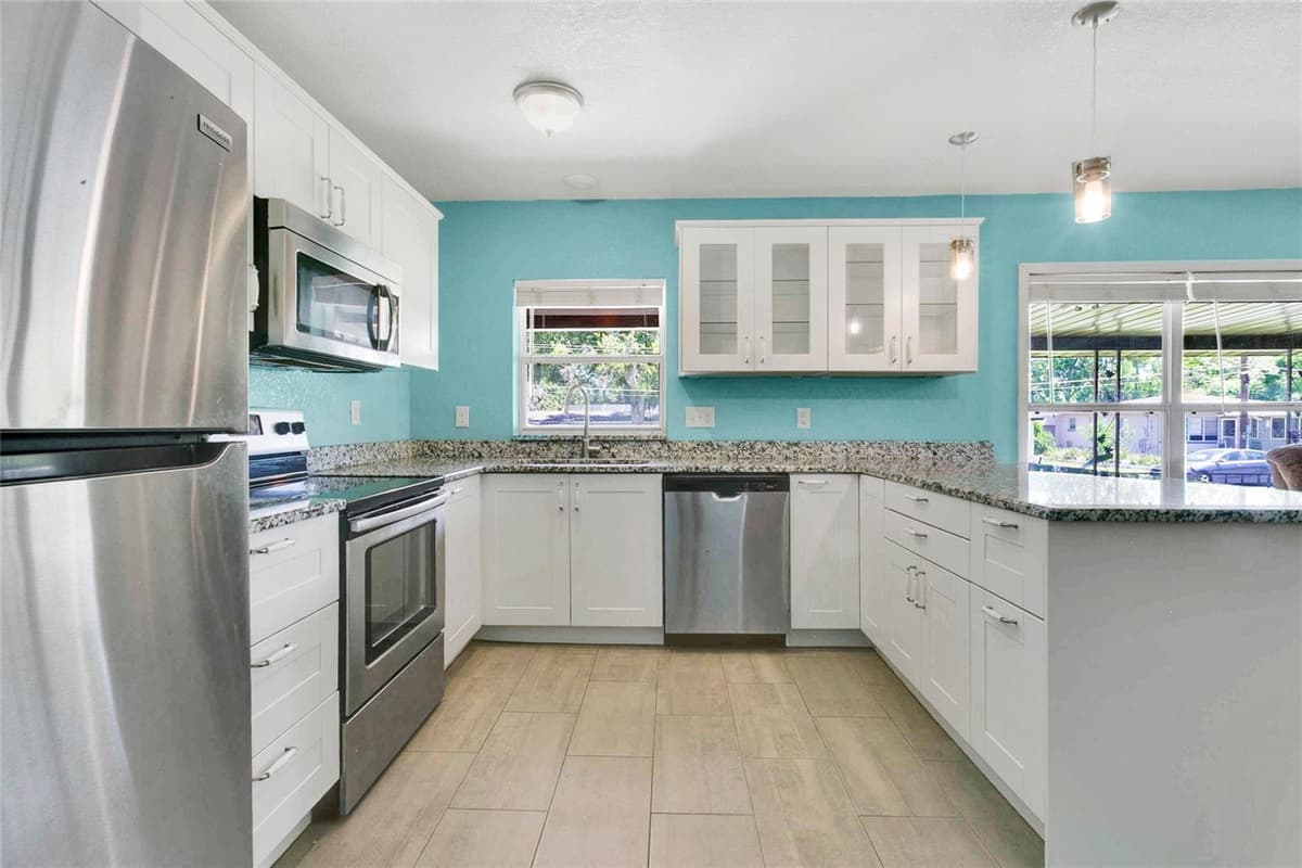 2418 JERSEY AVENUE — photo 9 of 40