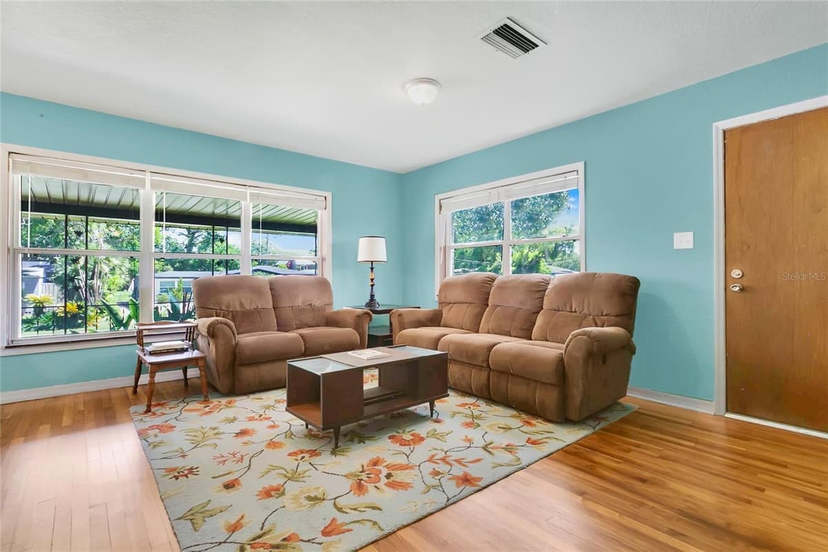 2418 JERSEY AVENUE — photo 3 of 40