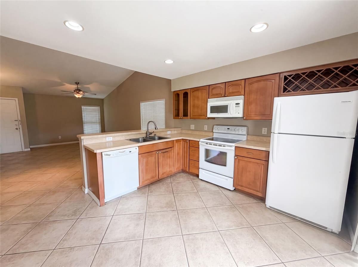 1393 SAN DIEGO COURT — photo 6 of 17