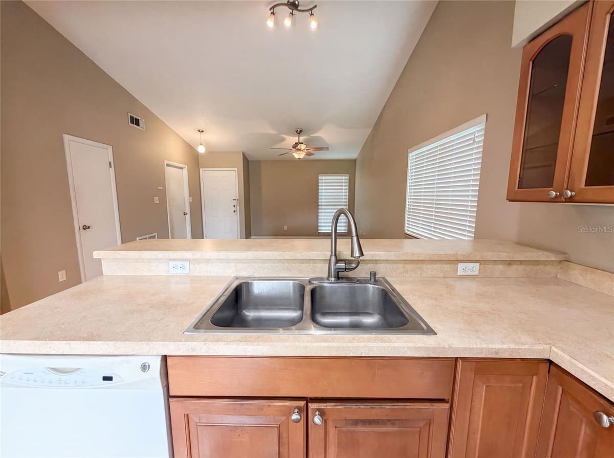 1393 SAN DIEGO COURT — photo 7 of 17