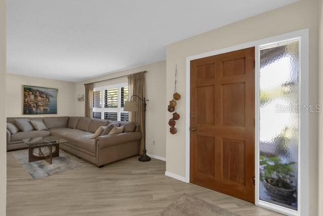 3611 DAHILL COURT — photo 7 of 36