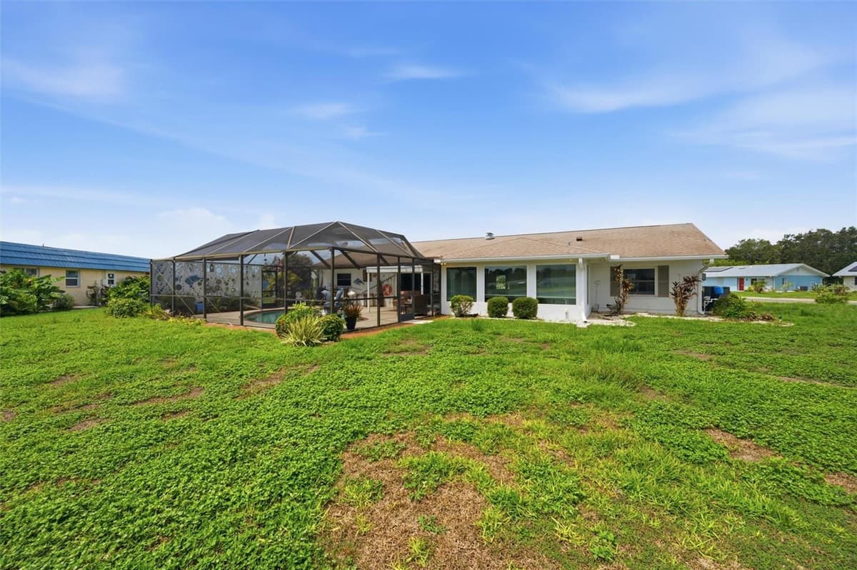 1811 MILFORD CIRCLE — photo 43 of 65