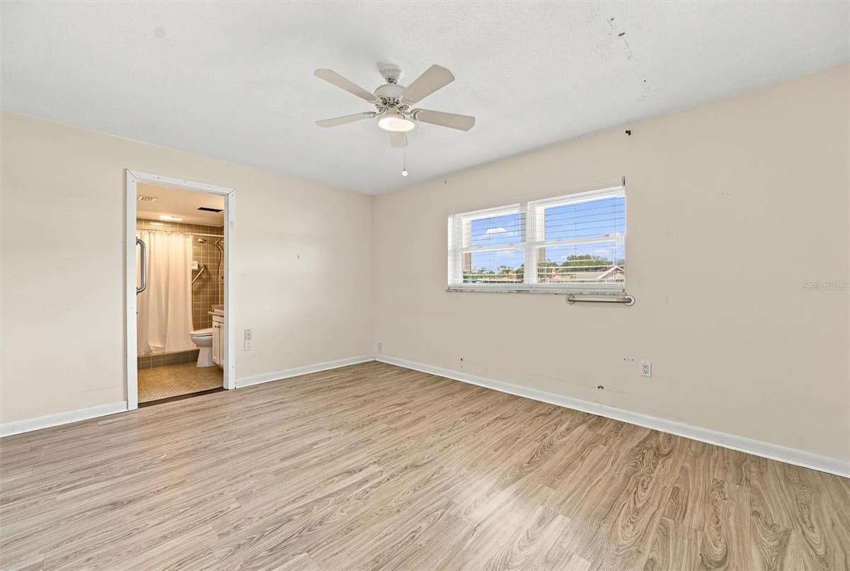 1811 MILFORD CIRCLE — photo 32 of 65