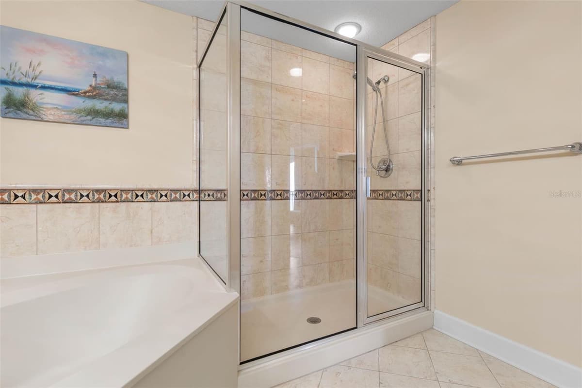 200 OCEAN CREST DRIVE — photo 26 of 71