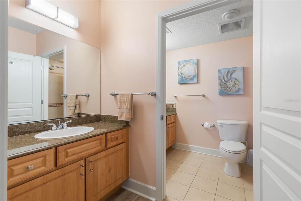 200 OCEAN CREST DRIVE — photo 31 of 71