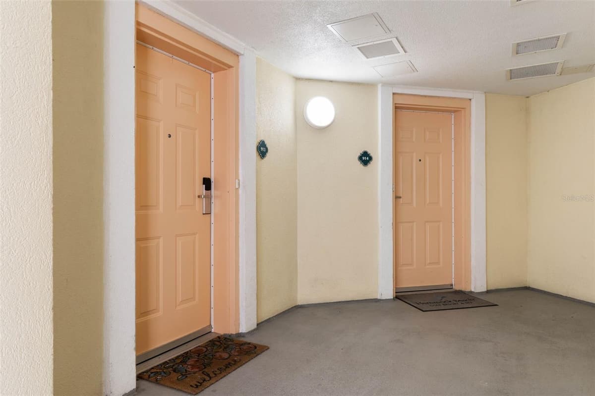 200 OCEAN CREST DRIVE — photo 7 of 71