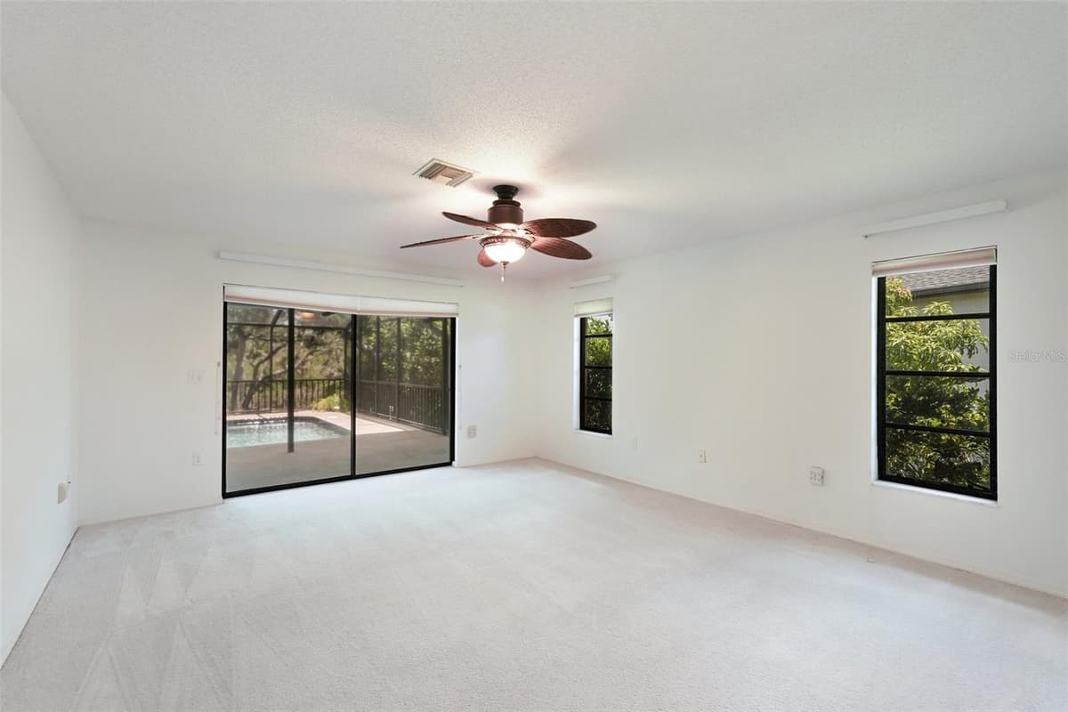 1305 SORRENTO WOODS BOULEVARD — photo 19 of 38