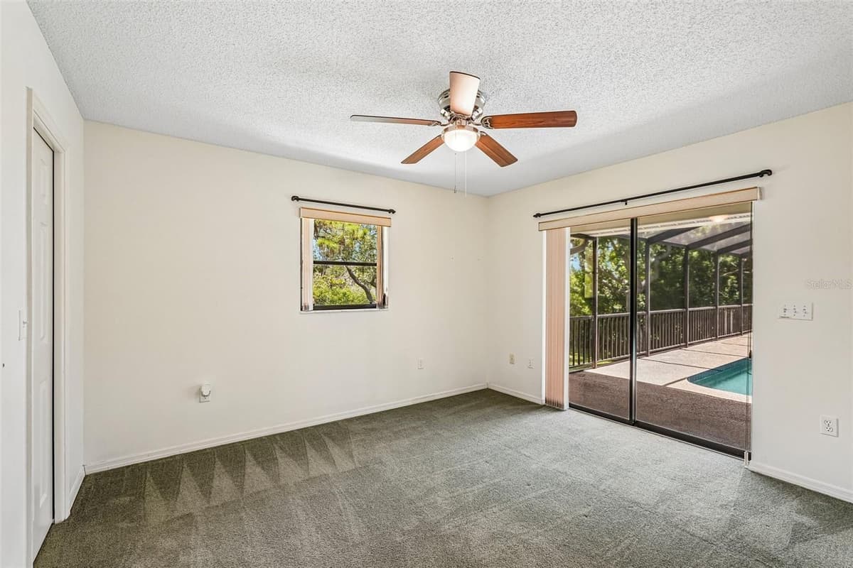 1305 SORRENTO WOODS BOULEVARD — photo 23 of 38