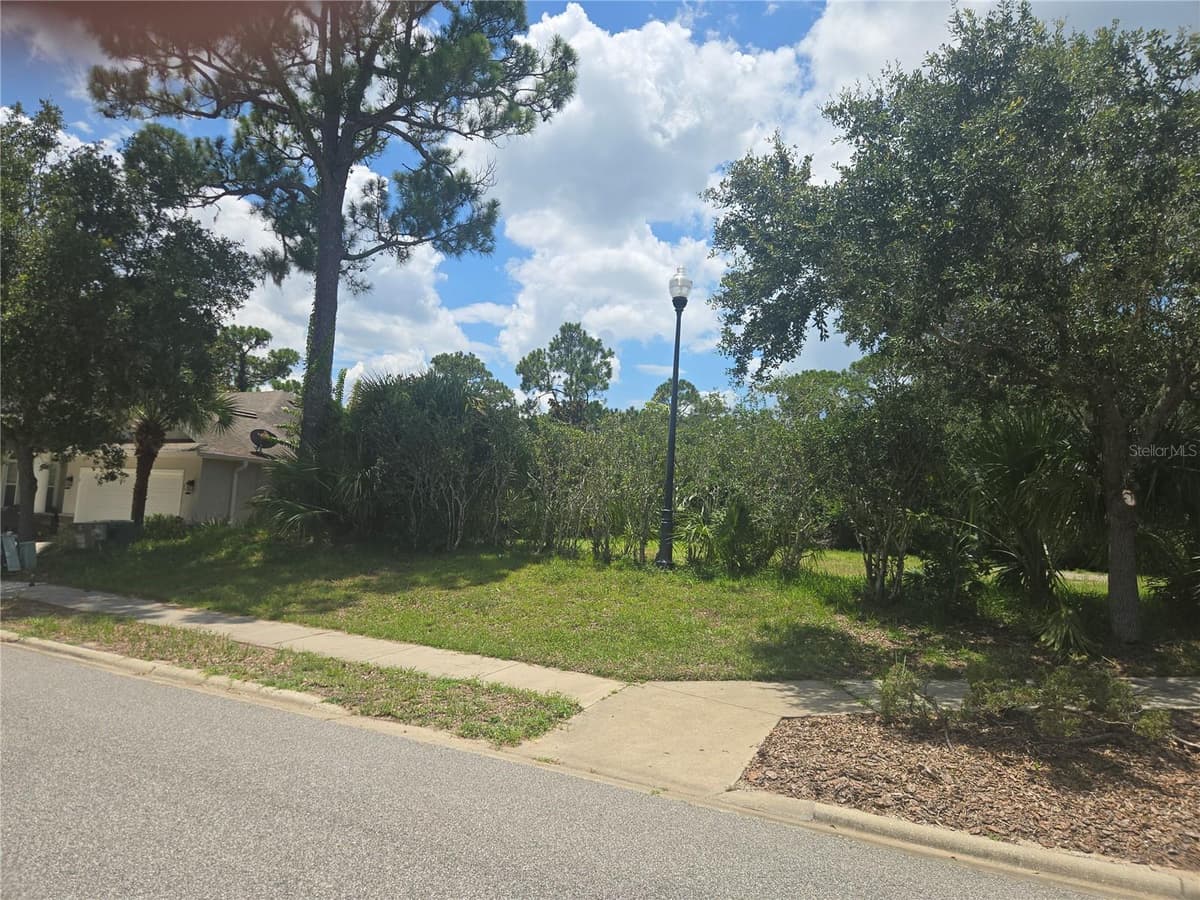 4 SANDPIPER COURT — photo 2 of 7