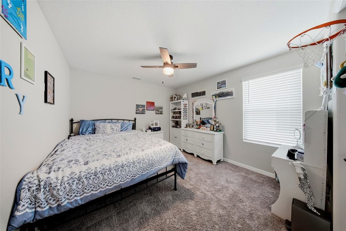 12953 CAMARILLO PLACE — photo 23 of 42