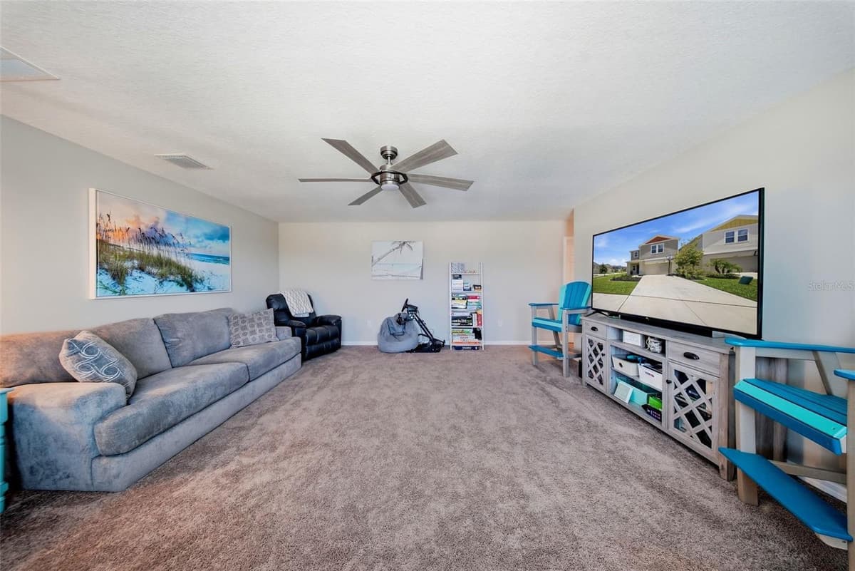 12953 CAMARILLO PLACE — photo 19 of 42