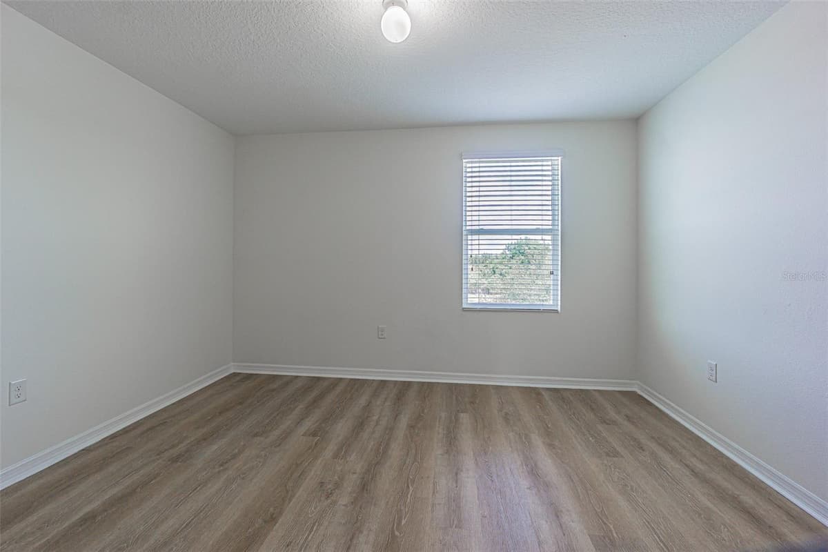 10536 WHISPERING HAMMOCK DRIVE — photo 13 of 29