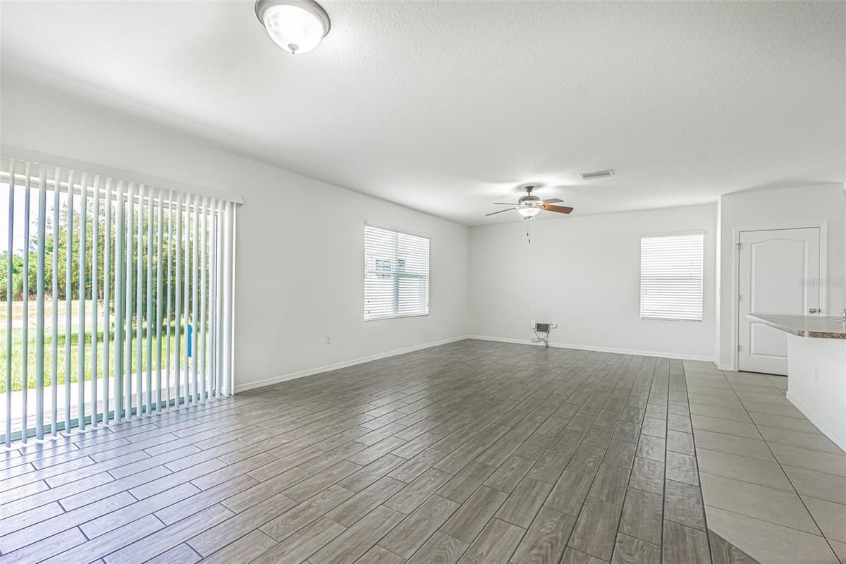 10536 WHISPERING HAMMOCK DRIVE — photo 3 of 29