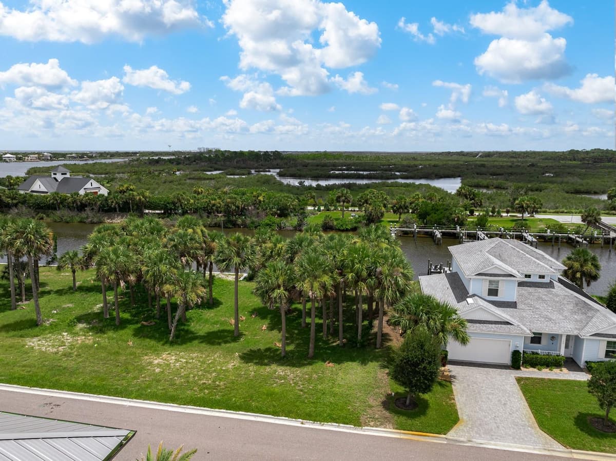 142 SEASIDE POINT — photo 38 of 42