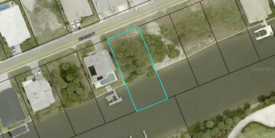 142 SEASIDE POINT — photo 4 of 42