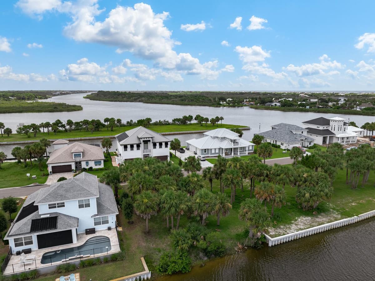 142 SEASIDE POINT — photo 31 of 42