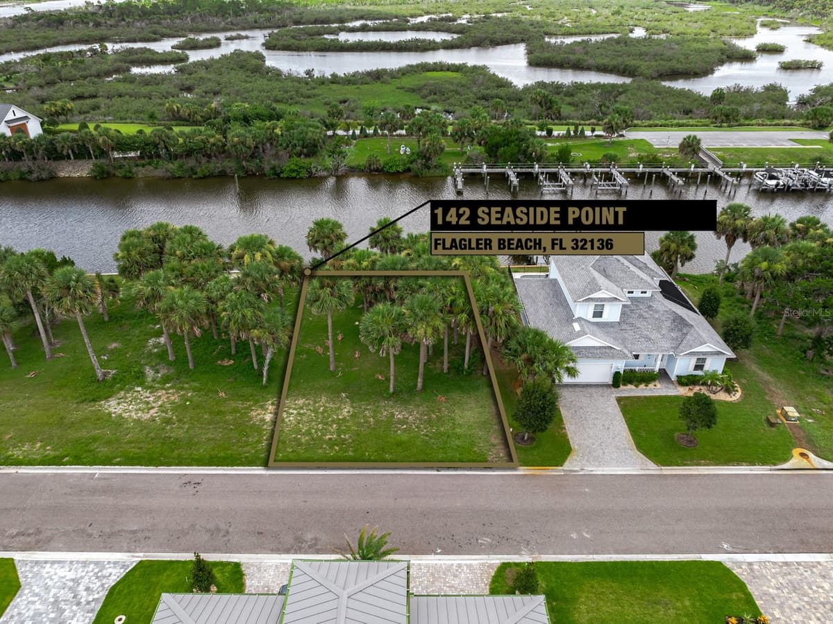 142 SEASIDE POINT — photo 17 of 42
