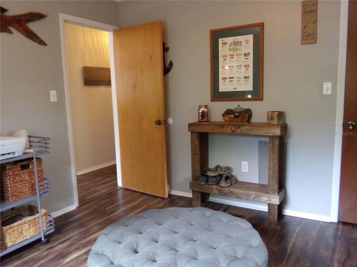 33068 ROUND TABLE ROAD — photo 41 of 82