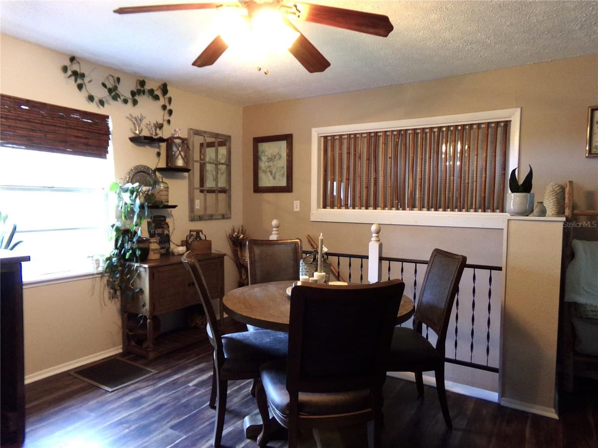 33068 ROUND TABLE ROAD — photo 54 of 82