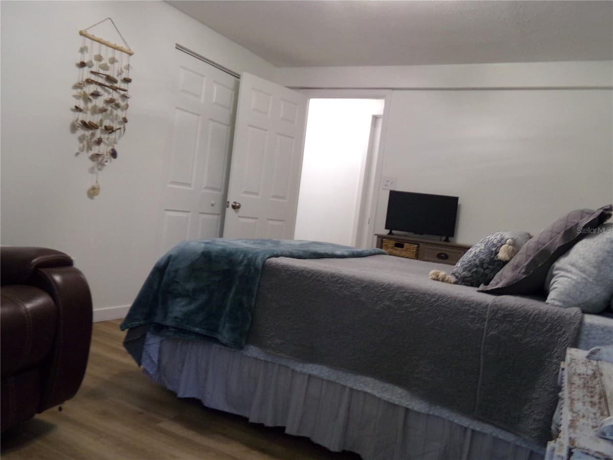 33068 ROUND TABLE ROAD — photo 35 of 82
