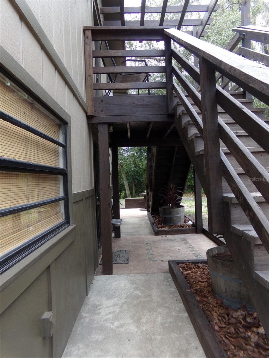 33068 ROUND TABLE ROAD — photo 8 of 82