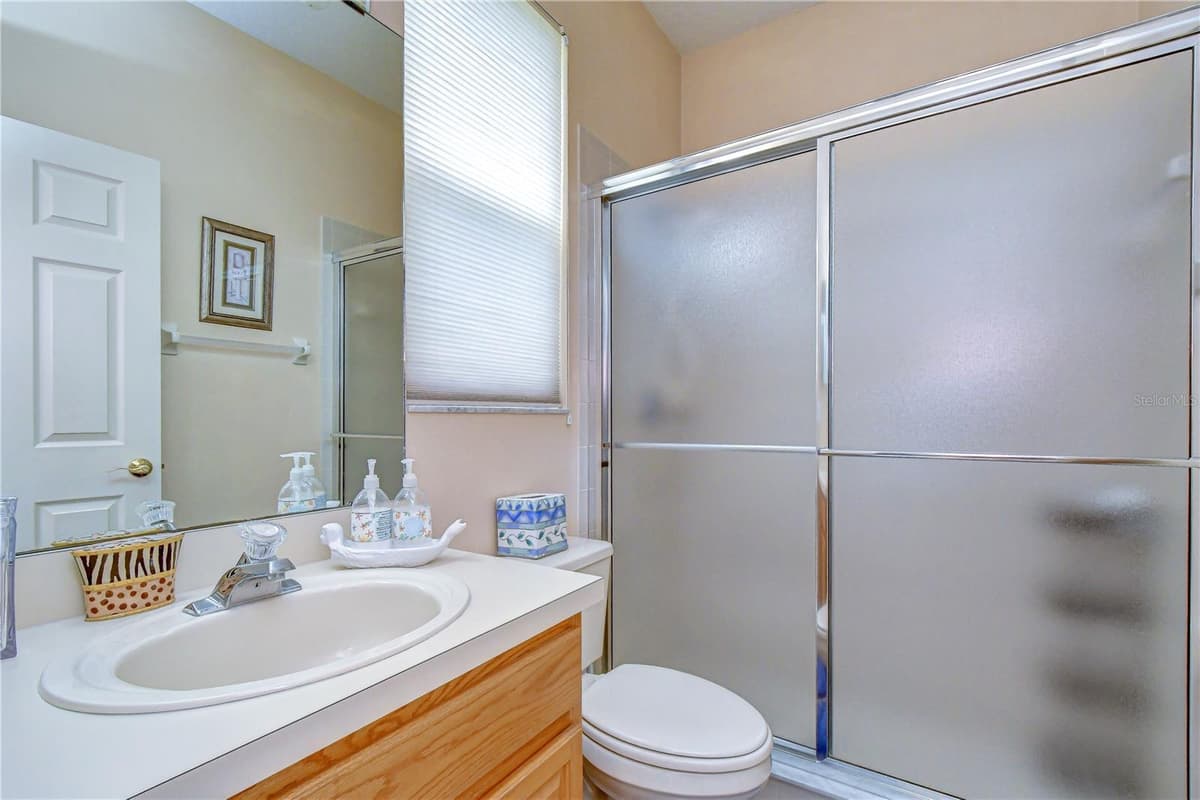 2202 LONGMORE CIRCLE — photo 23 of 35