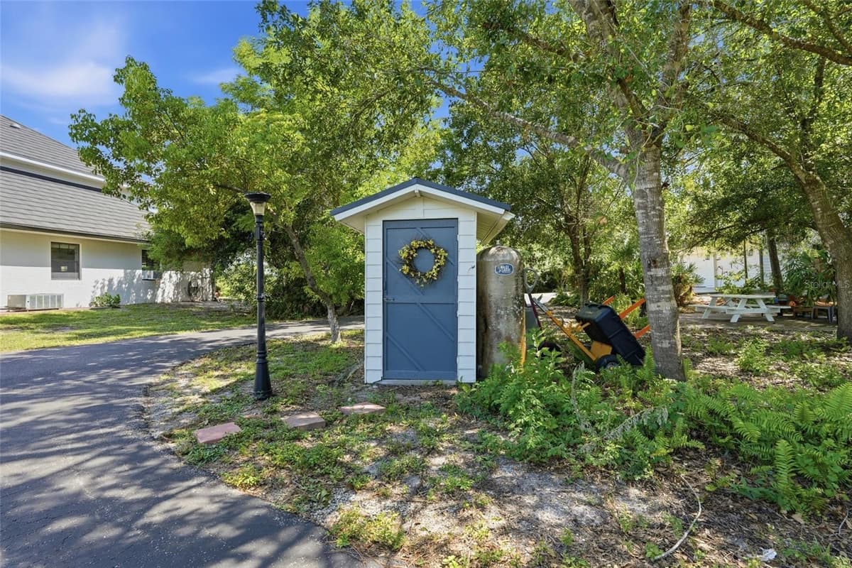 6000 CLEVELAND DRIVE — photo 53 of 61