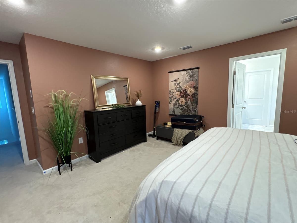 1165 BROOK FOREST DRIVE — photo 7 of 8