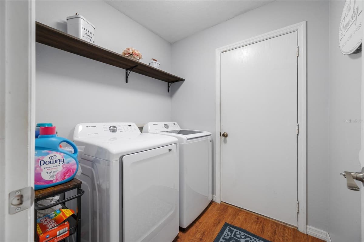 13953 JACOBSON DRIVE — photo 32 of 43