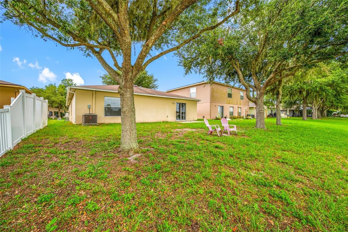 13953 JACOBSON DRIVE — photo 34 of 43