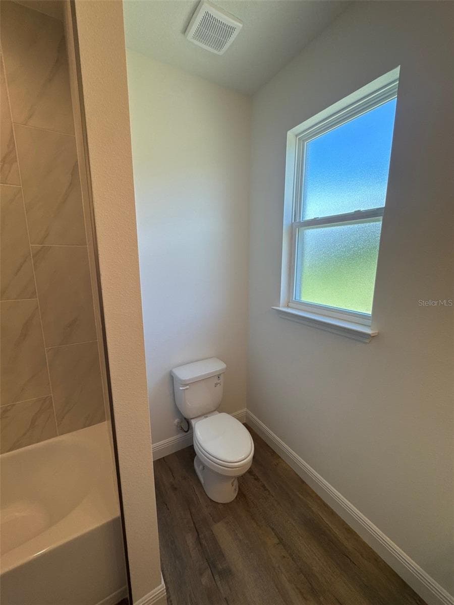 519 ELLIE COURT — photo 19 of 23