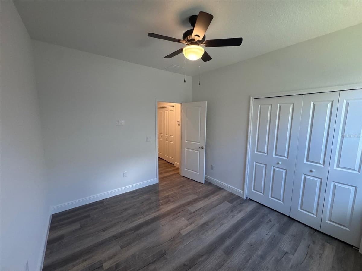 519 ELLIE COURT — photo 14 of 23