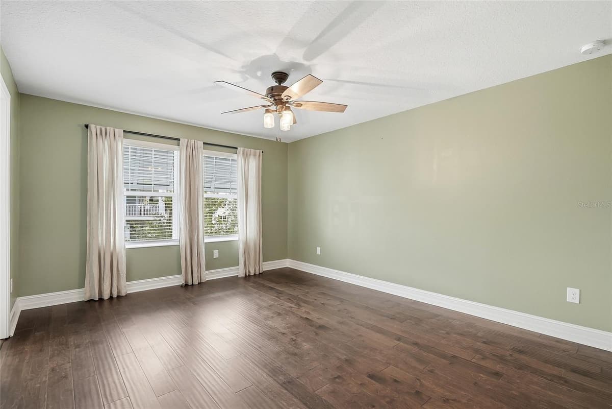 5120 BRIDGE STREET — photo 9 of 42