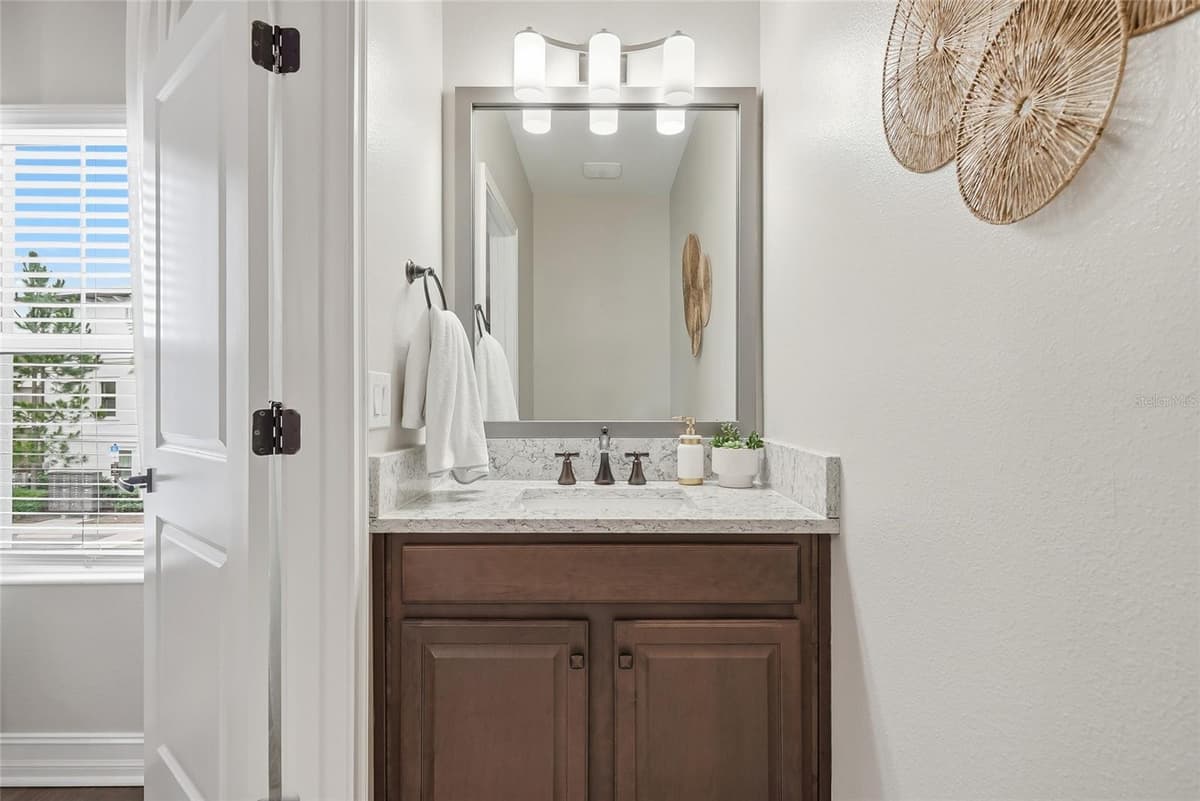 5120 BRIDGE STREET — photo 12 of 42